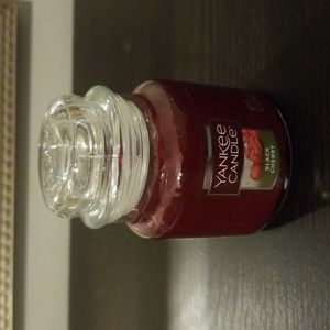 Yankee Candle Black Cherry